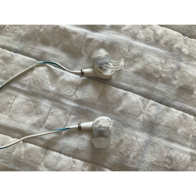 BOSE QC20(Quiet Comfort20)　ホワイト　ほぼ新品