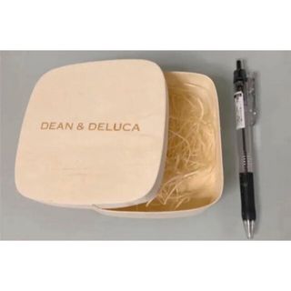 ディーンアンドデルーカ(DEAN & DELUCA)の5/15〆◎赤DEAN＆DELUCA限定デザイン空き缶クッキースタバタリーズ好(収納/キッチン雑貨)