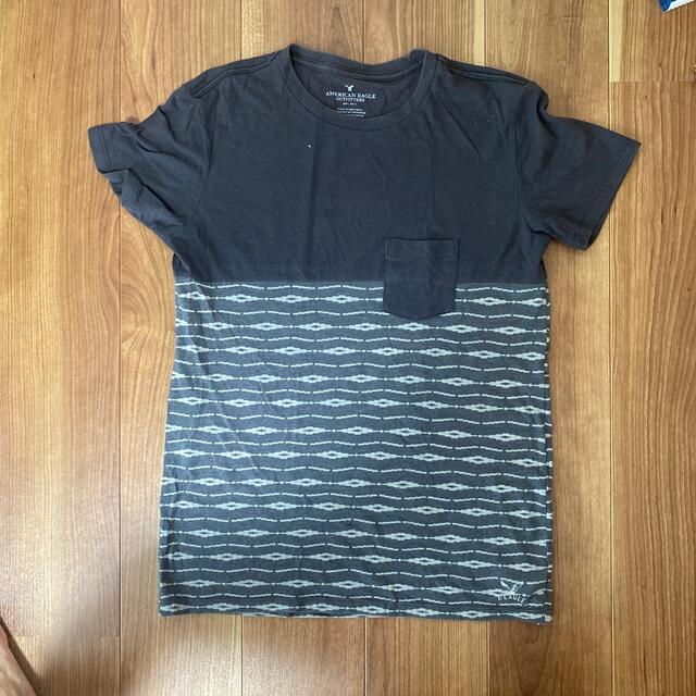 American Eagle(アメリカンイーグル)のアメリカンイーグル　Tシャツ　チャコールグレイ メンズのトップス(Tシャツ/カットソー(半袖/袖なし))の商品写真