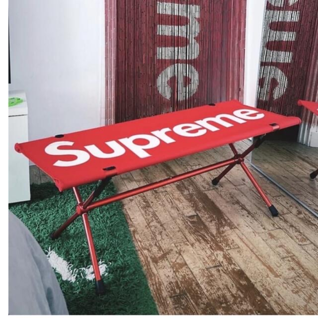 Supreme(シュプリーム)のSupreme / Helinox Bench One Red シュプリーム  スポーツ/アウトドアのアウトドア(テーブル/チェア)の商品写真