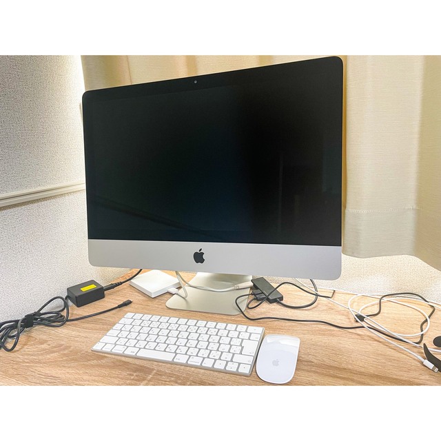 21.5インチiMac Retina 4Kディスプレイモデル2019PC/タブレット