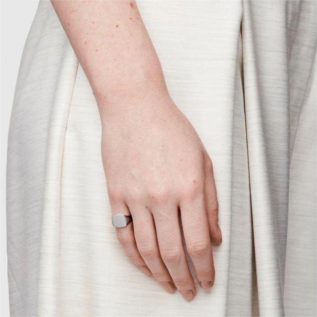 TOM WOOD】 Mini Signet Cushion Ring 【4号】 【ふるさと割】 49.0