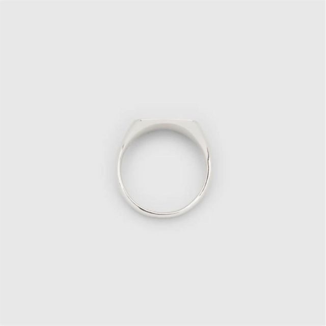 【TOM WOOD】 Mini Signet Cushion Ring 【4号】 レディースのアクセサリー(リング(指輪))の商品写真