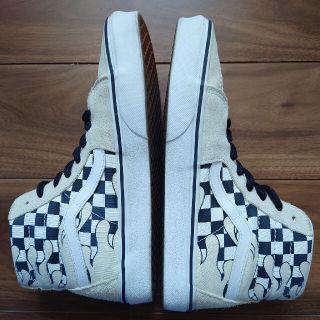 ヴァンズ(VANS)のVANS SK8-HI バンズ スケートハイ チェッカー フレイム ファイヤー(スニーカー)