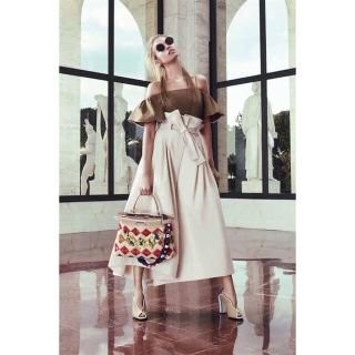 フェンディ(FENDI)のFENDI フェンディ　オフショルダー　ブラウス(シャツ/ブラウス(半袖/袖なし))