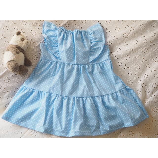 ハンドメイド　フリルティアードワンピース　水色　水玉 キッズ/ベビー/マタニティのキッズ服女の子用(90cm~)(ワンピース)の商品写真