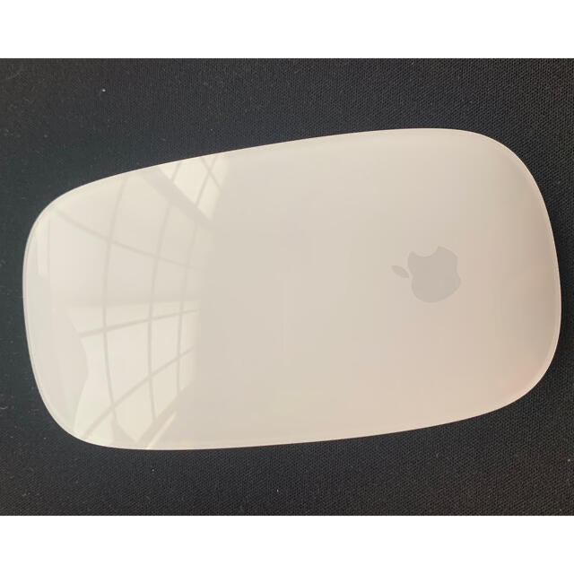 Apple(アップル)のマジックマウス スマホ/家電/カメラのPC/タブレット(PC周辺機器)の商品写真