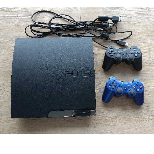 PlayStation3(プレイステーション3)のPlayStation3本体　コントローラー2個、ソフト付き エンタメ/ホビーのゲームソフト/ゲーム機本体(家庭用ゲーム機本体)の商品写真