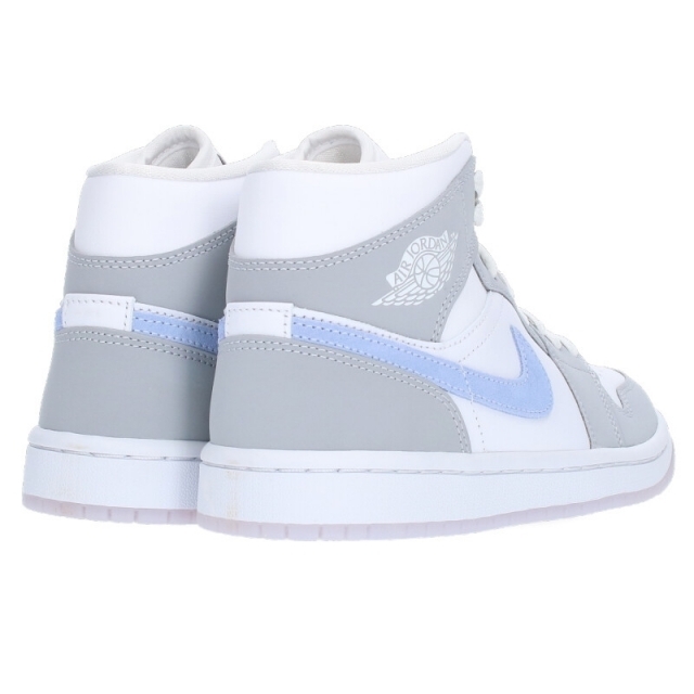 NIKE(ナイキ)のナイキ WMNS AIR JORDAN 1 MID WOLF GREY BQ6472-105 エアジョーダン1ミッドウルフグレースニーカー レディース 23cm レディースの靴/シューズ(スニーカー)の商品写真