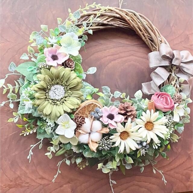 大きめ♡アンティーク調ガーベラ×マーガレットのリース♡フラワー ... アンティーク調。:°ஐ*。ガーベラ×薔薇のリース♡フラワーリース