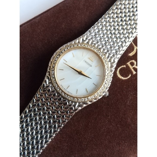 品質が 美品 クレドール 18KTダイヤベゼル レディースクォーツ ホワイトメノウ 腕時計