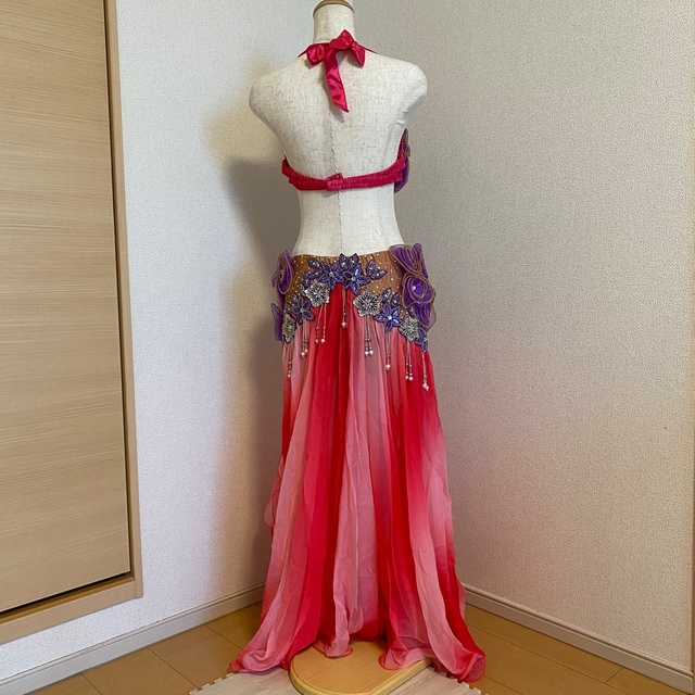 ピンクのベリーダンス衣装 ウクライナ製Halla (🌟心と身体が ピンクのベリーダンス衣装 ウクライナ製Halla (🌟心と身体が