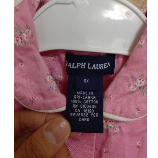 Ralph Lauren(ラルフローレン)のRALPH LAUREN ピンク  花柄 ノースリーブシャツ 6x 125 キッズ/ベビー/マタニティのキッズ服女の子用(90cm~)(Tシャツ/カットソー)の商品写真