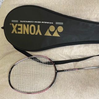 ヨネックス(YONEX)の【みるく様専用】バドミントンラケットTi3 TITANIUM MESH ピンク(バドミントン)