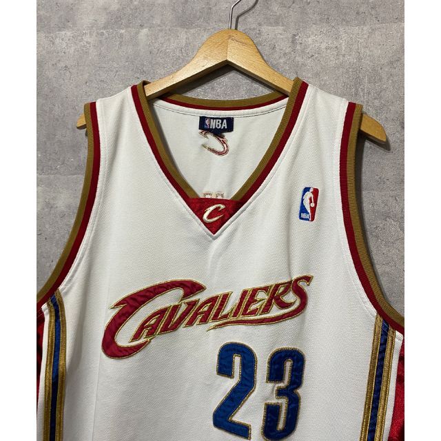 激レア NIKE×NBA CAVS レブロンジェームス 半袖Tシャツ グレー