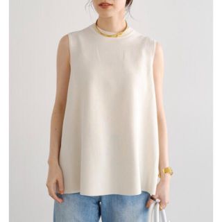 ラウンジドレス(Loungedress)の【新品】ラウンジドレス タックノースリサマーニット オフホワイト(ニット/セーター)