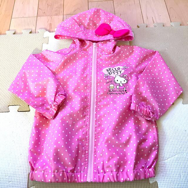 サンリオ(サンリオ)のハローキティ☆薄手レインジャンパー キッズ/ベビー/マタニティのキッズ服女の子用(90cm~)(ジャケット/上着)の商品写真