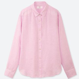 ユニクロ(UNIQLO)のユニクロ　プレミアムリネンシャツ　ピンク　L レディース(シャツ/ブラウス(長袖/七分))