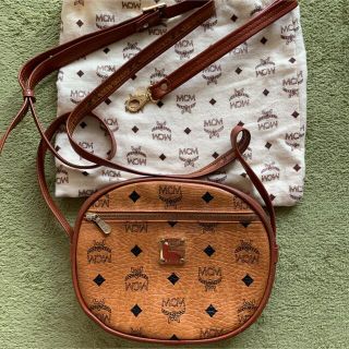 エムシーエム(MCM)のMCM ショルダーバッグ　正規店　美品(ショルダーバッグ)