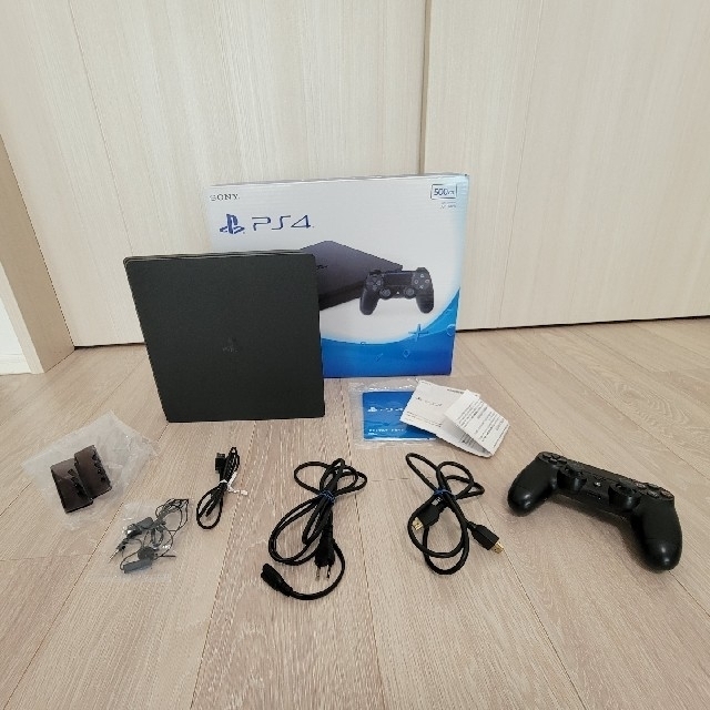 SONY PlayStation4 本体 CUH-2000AB01