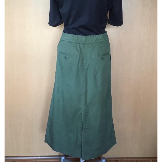 UNIQLO(ユニクロ)のユニクロ　ロングスカート　Lサイズ　カーキ レディースのスカート(ロングスカート)の商品写真