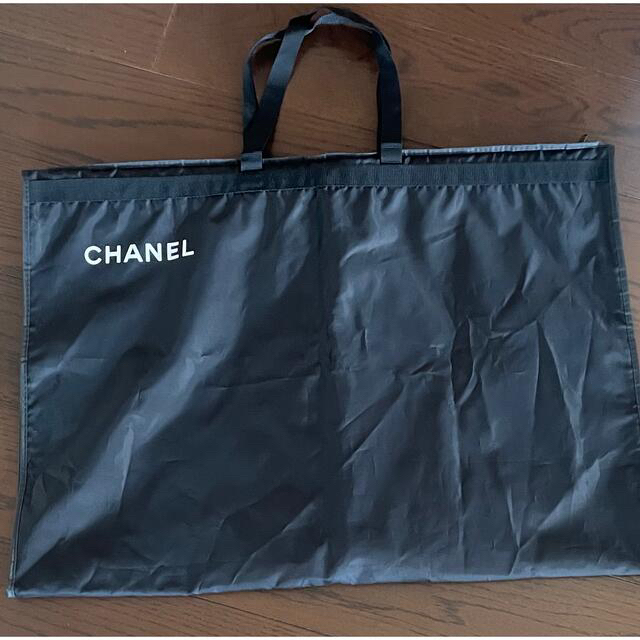 CHANEL(シャネル)の美品、貴重🌸CHANEL  シャネル　ナイロンガーメントカバー  服カバー レディースのジャケット/アウター(テーラードジャケット)の商品写真