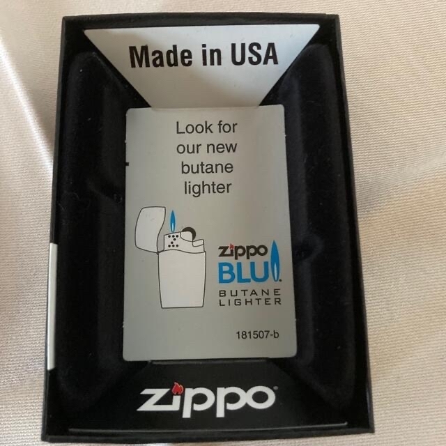 ☆新品未使用☆Zippo The King of Bling スワロフスキー