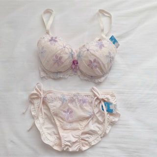 fran de lingerie♡フラワーブラセット(ブラ&ショーツセット)