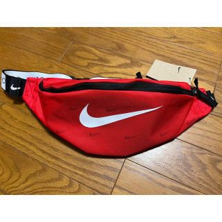 ナイキ(NIKE)のNIKE ナイキ ウエストポーチ　ボディバック(ボディーバッグ)