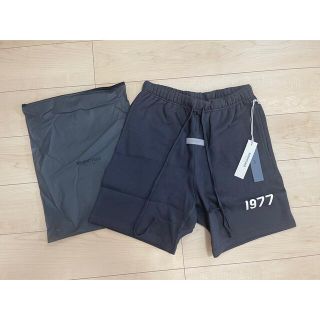 フィアオブゴッド(FEAR OF GOD)のFear of God Essentials 1977 ショートパンツ(ショートパンツ)