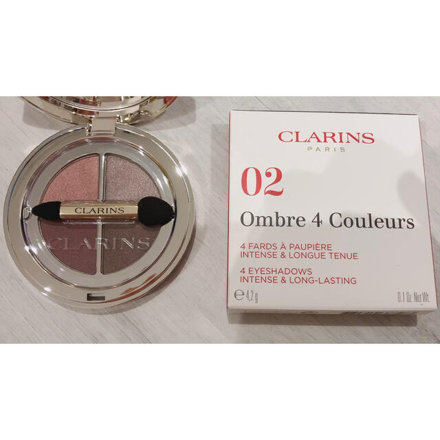 CLARINS(クラランス)のクラランス　オンブル4    02 ローズウッド コスメ/美容のベースメイク/化粧品(アイシャドウ)の商品写真