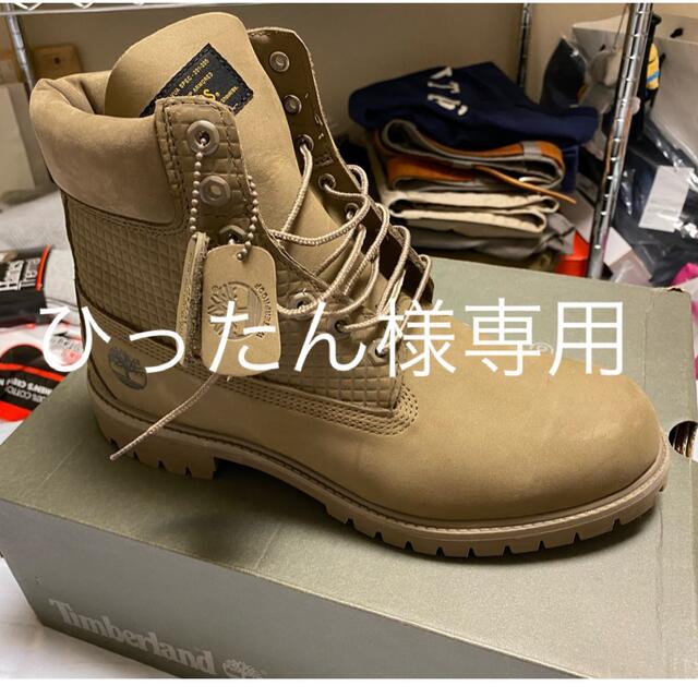 W)taps(ダブルタップス)のひったん様専用　WTAPS×timberland US9.5   27.5センチ メンズの靴/シューズ(ブーツ)の商品写真