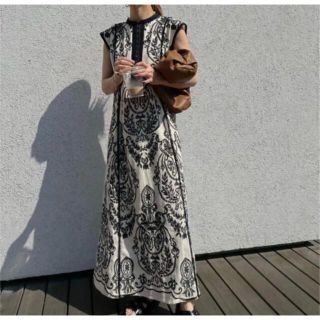 アメリヴィンテージ(Ameri VINTAGE)のAMERI DAMASK EMBROIDERY LINEN DRESS M(ロングワンピース/マキシワンピース)