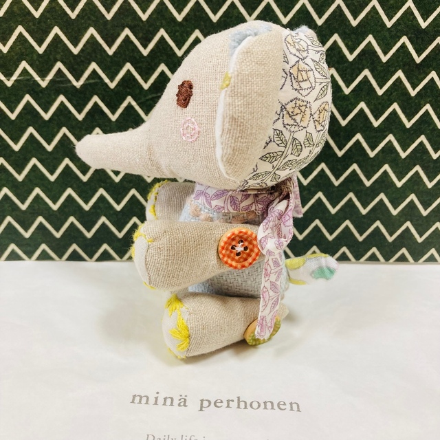 mina perhonen(ミナペルホネン)の【限定価格】ミナペルホネン　ゾウさん☆彡 ハンドメイドのぬいぐるみ/人形(ぬいぐるみ)の商品写真