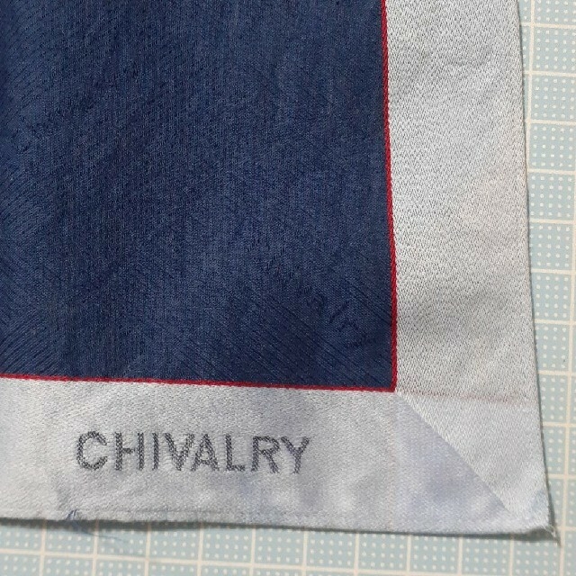 中古　CHIVALRY シバルリー ハンカチーフ 汚れや劣化有り　ポケットチーフ メンズのファッション小物(ハンカチ/ポケットチーフ)の商品写真