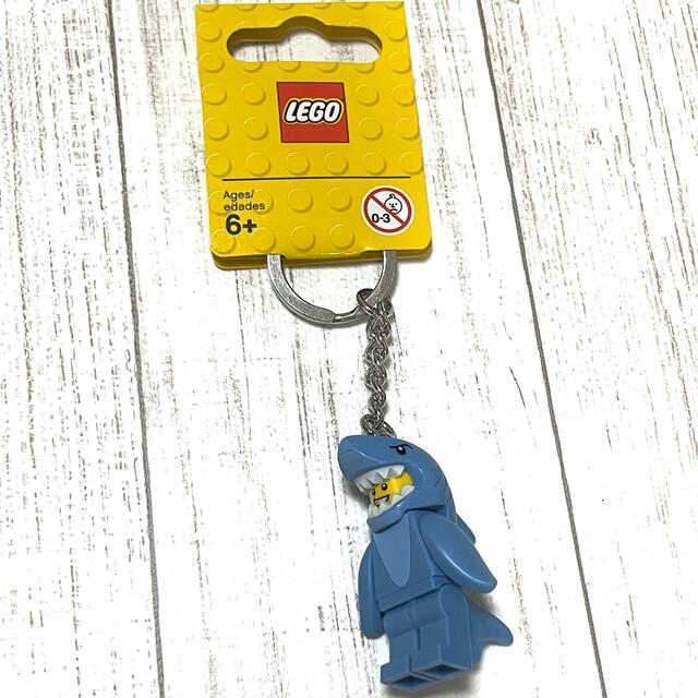 Lego(レゴ)のLEGO キーリング　シャークスーツの男 エンタメ/ホビーのアニメグッズ(キーホルダー)の商品写真