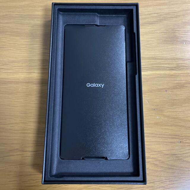 Galaxy(ギャラクシー)のdocomo版Galaxy S22 Ultra SC-52C バーガンディ スマホ/家電/カメラのスマートフォン/携帯電話(スマートフォン本体)の商品写真