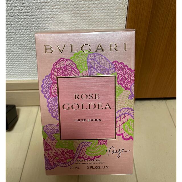 BVLGARI ブルガリ　ローズゴルデア90ミリ限定ボトル