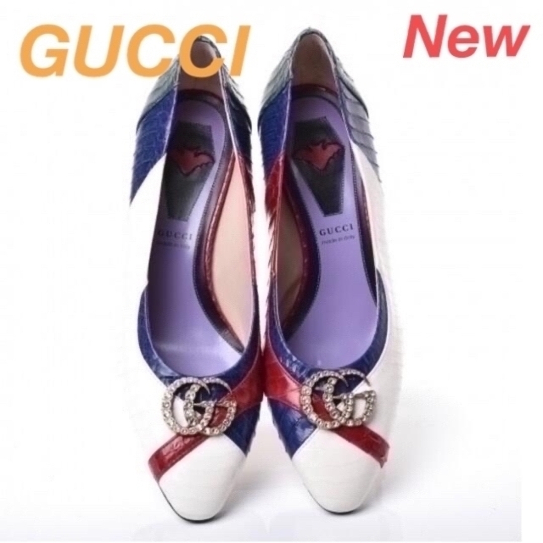 Gucci(グッチ)の新品GUCCI パイソンスキンクリスタルダブルGマルチカラーパンプス、24cm レディースの靴/シューズ(ハイヒール/パンプス)の商品写真