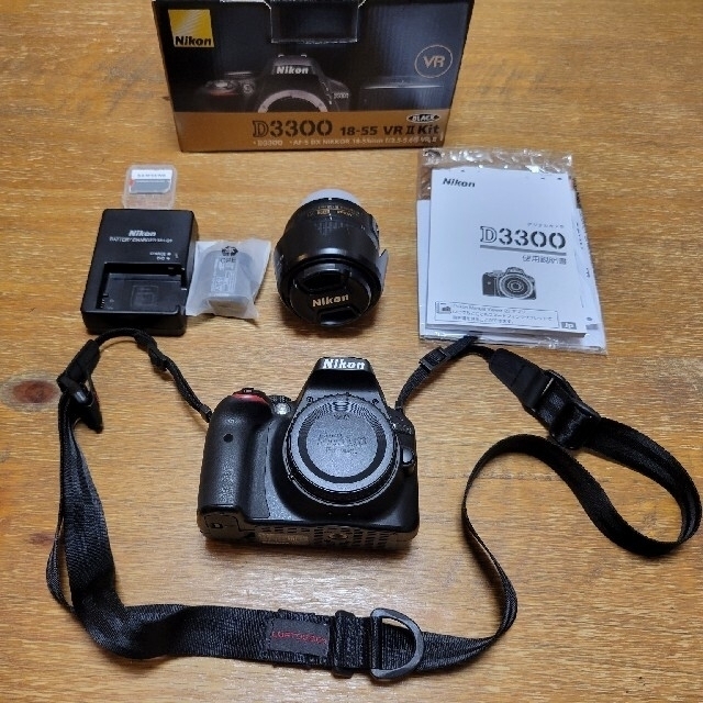 Nikon ニコン D3300 18-55レンズキット デジタル一眼