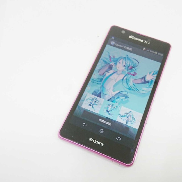 Xperia(エクスペリア)のXperia A SO-04E 初音ミク ver ソニー,ドコモ ワンセグ 4G スマホ/家電/カメラのスマートフォン/携帯電話(スマートフォン本体)の商品写真