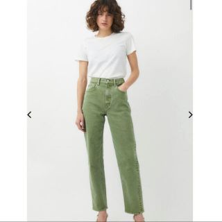 マウジー(moussy)のmoussy PLAIN JEANS COLOR STRAIGHT(デニム/ジーンズ)