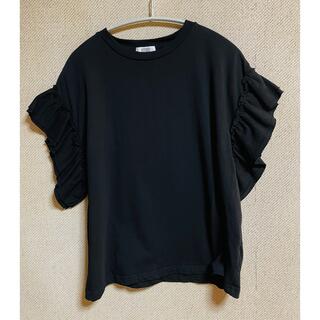 ローリーズファーム(LOWRYS FARM)のソデフリルTシャツ　黒(Tシャツ(半袖/袖なし))