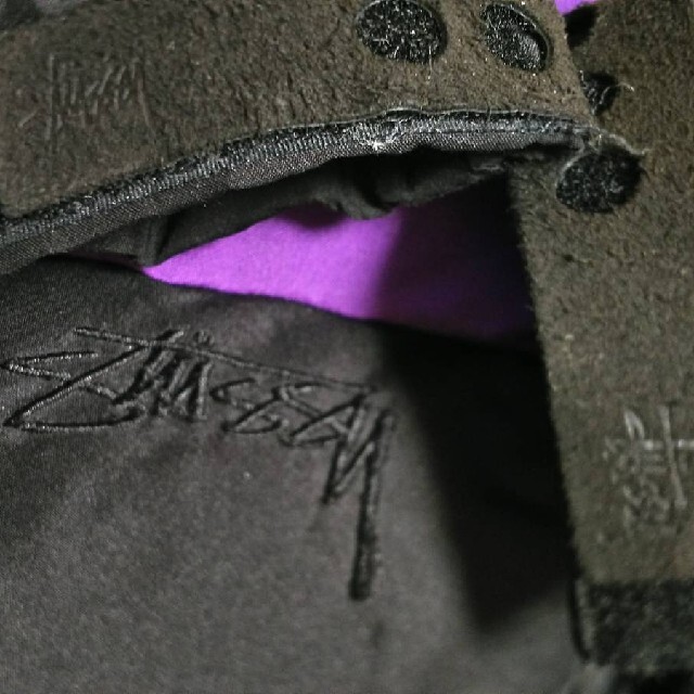 刺繍ロゴKIDS DOWN JACKET黒ダウンジャケット紫S/3Tステューシー
