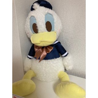 ディズニー ドナルドダック ぬいぐるみの通販 400点以上 Disneyのエンタメ ホビーを買うならラクマ