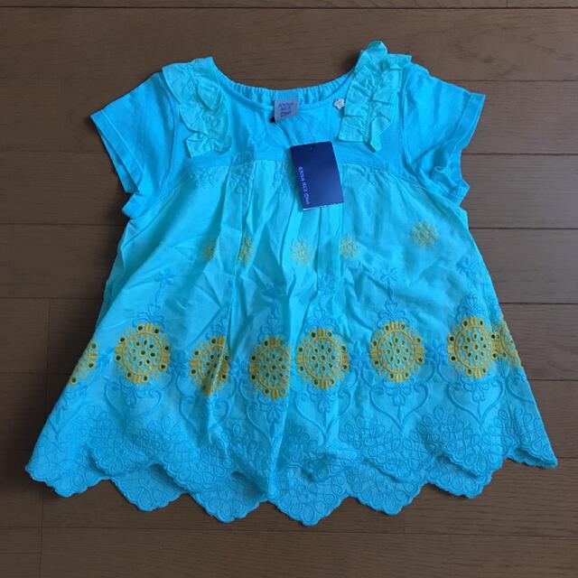 ANNA SUI mini(アナスイミニ)のアナスイミニ刺しゅうローン異素材切り替えTシャツ100.120㎝姉妹お揃いコーデ キッズ/ベビー/マタニティのキッズ服女の子用(90cm~)(Tシャツ/カットソー)の商品写真