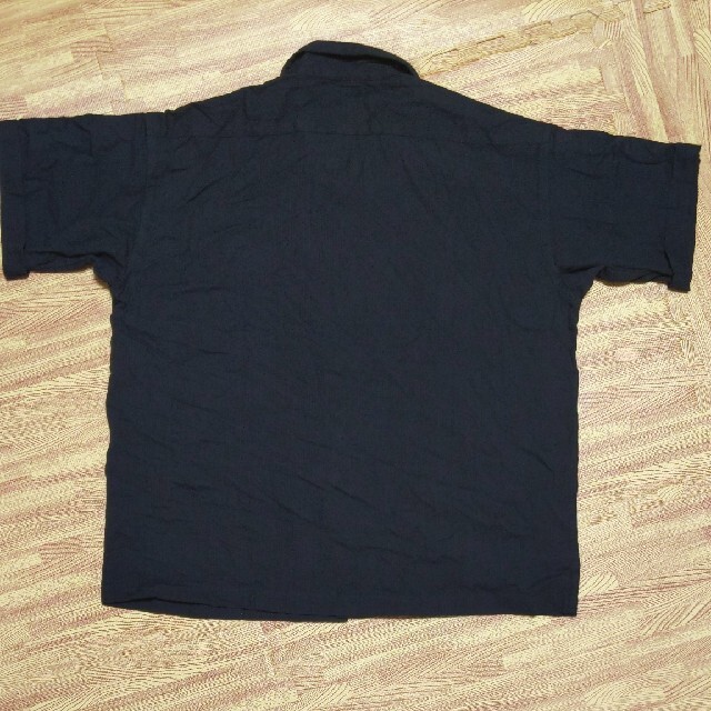 MUJI (無印良品)(ムジルシリョウヒン)の無印良品　インドの天日干し　サッカー織り　オープンカラー半袖シャツ　M メンズのトップス(シャツ)の商品写真
