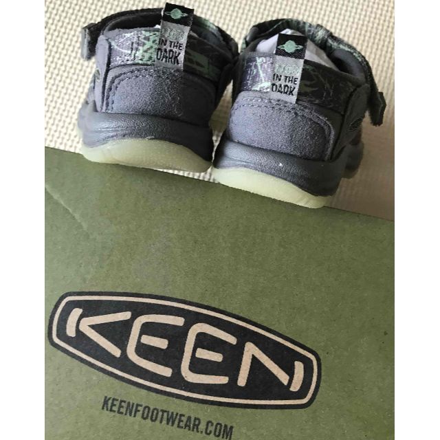 KEEN(キーン)のキーン　KEEN サンダル12.5cm　カモフラージュ柄 ほぼ未使用 キッズ/ベビー/マタニティのベビー靴/シューズ(~14cm)(サンダル)の商品写真