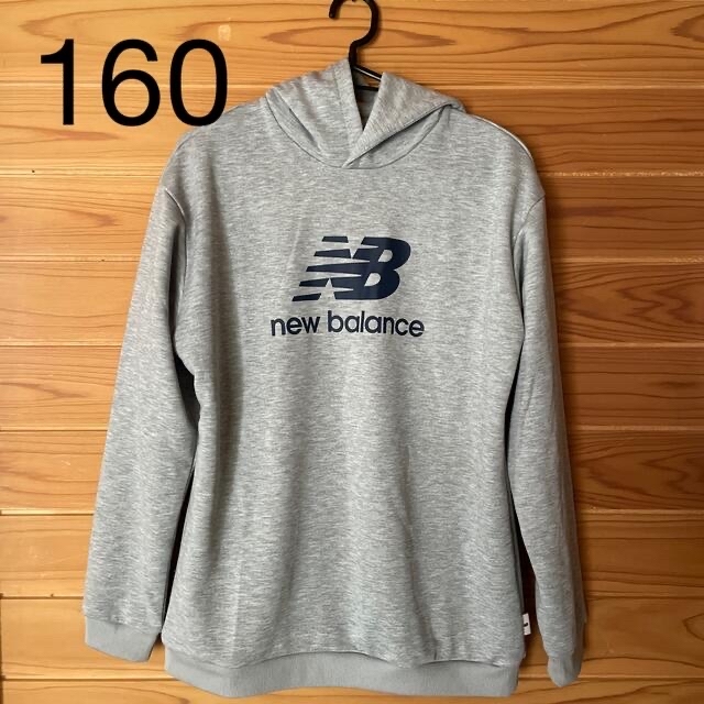 New Balance(ニューバランス)のニューバランス　パーカー　160 キッズ/ベビー/マタニティのキッズ服男の子用(90cm~)(Tシャツ/カットソー)の商品写真