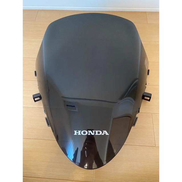 Honda PCX JF56 純正スクリーン 自動車/バイクのバイク(パーツ)の商品写真